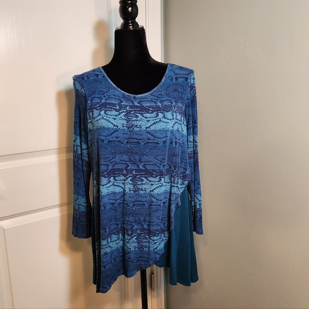 😀Westbound Blue Asymmetrical Tunic